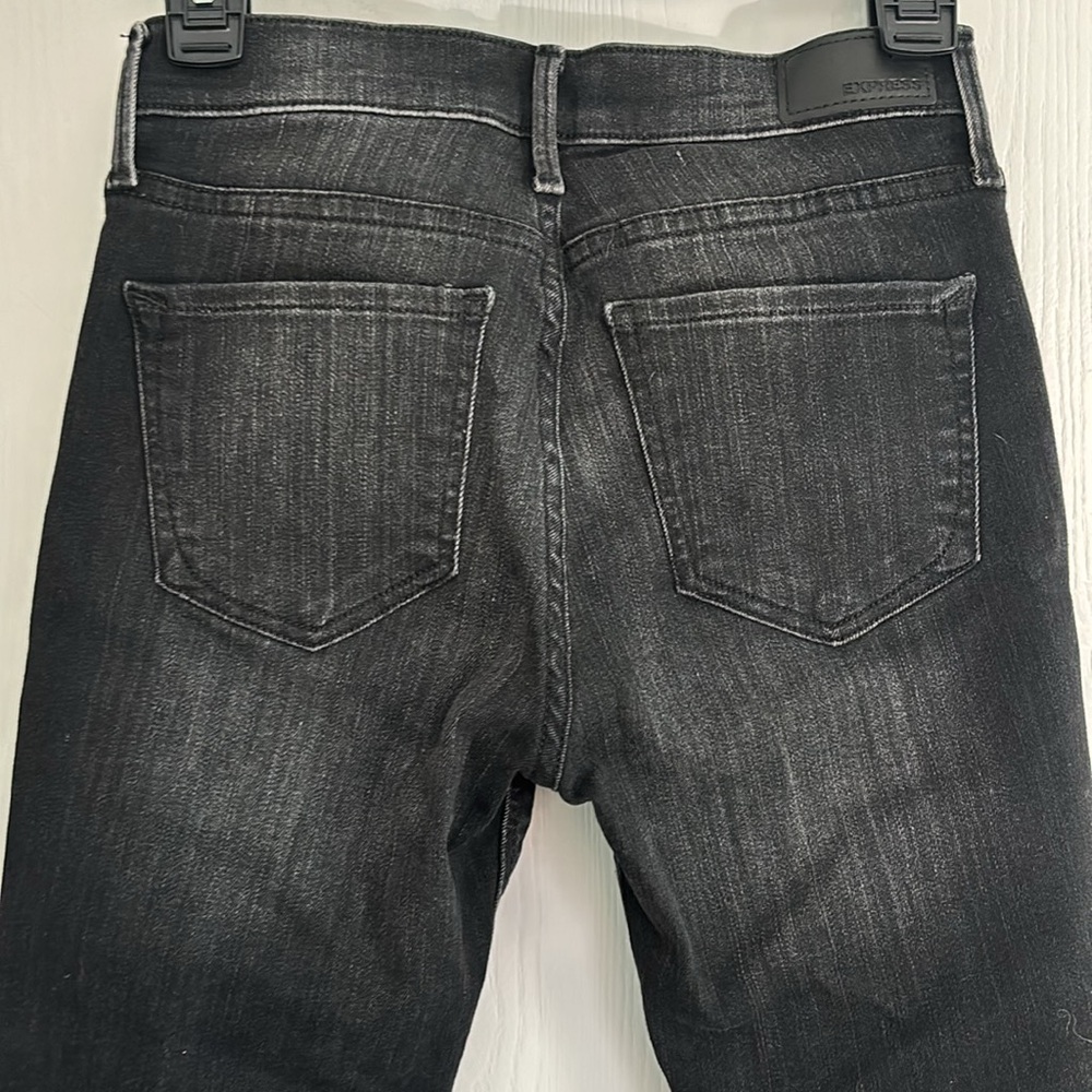 Jeans - Picture 3 of 8